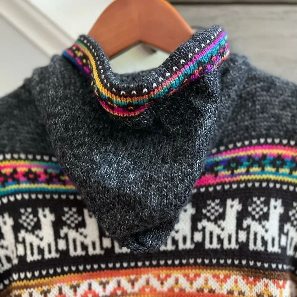 Peruvian Print Gray Acrylic Hoodie Sweater sz M EUC